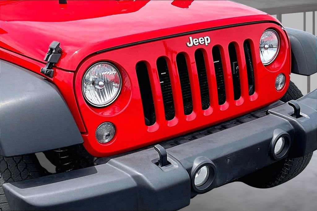 Used 2015 Jeep Wrangler Unlimited Sport w/ Quick Order Package 24S AWD/4WD image 23