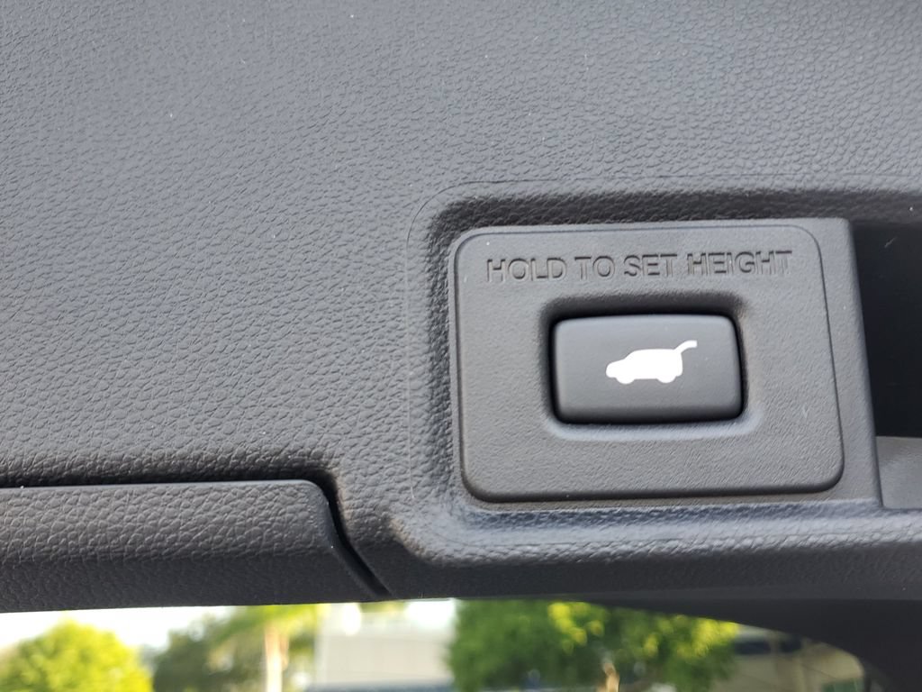 Certified 2023 Acura RDX w/ Advance Package AWD/4WD image 17