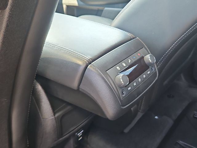 Used 2015 GMC Acadia SLT w/ Open Road Package FWD image 9