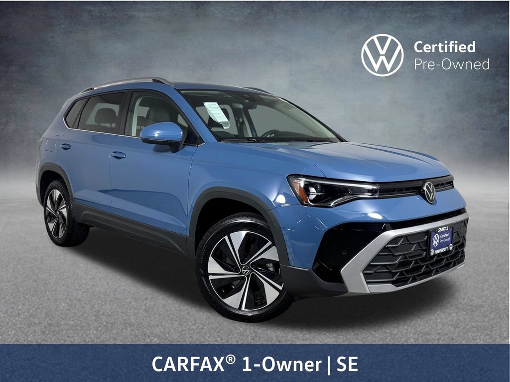 Used 2025 Volkswagen Taos SE w/ Panoramic Sunroof Package AWD/4WD image 1