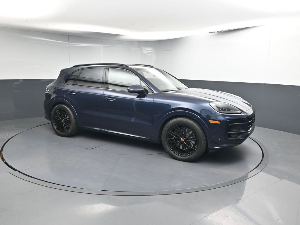 Certified 2026 Porsche Cayenne GTS image 27