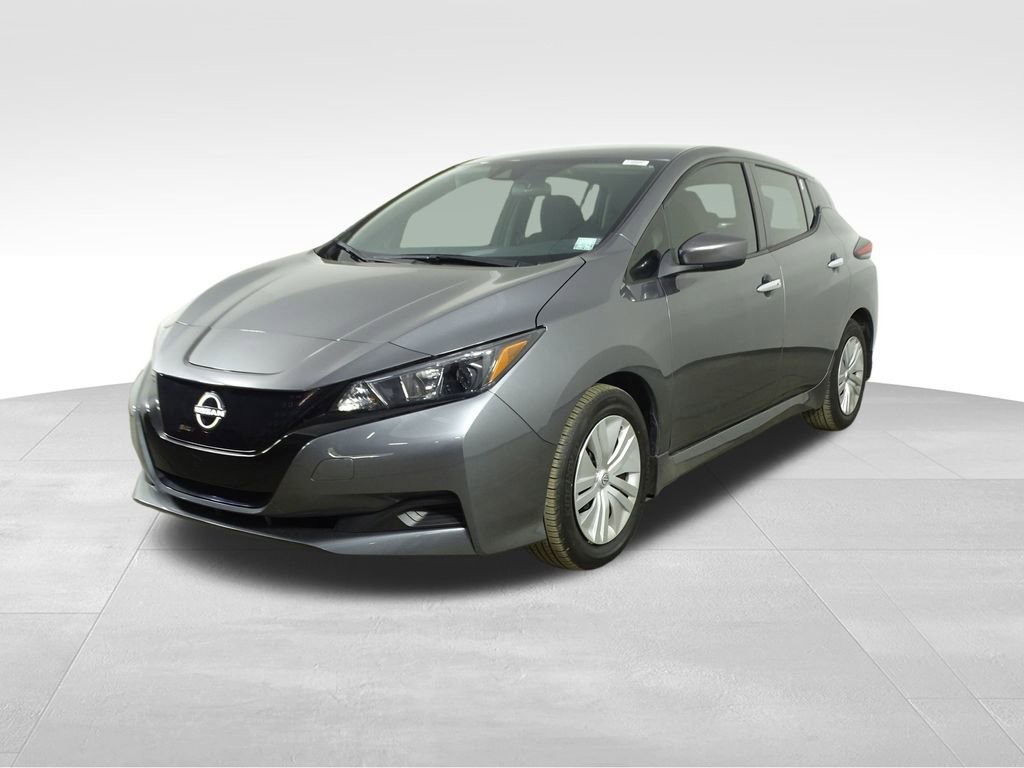Used 2023 Nissan Leaf S image 36
