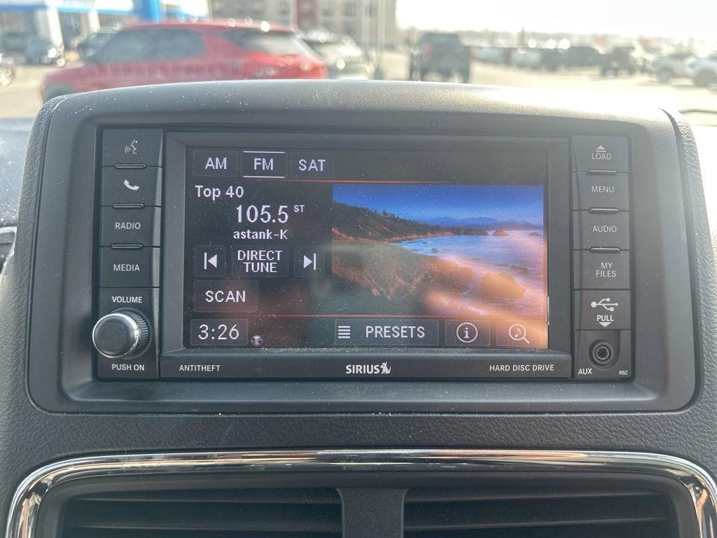 Used 2020 Dodge Grand Caravan SE w/ UConnect Hands-Free Group image 19