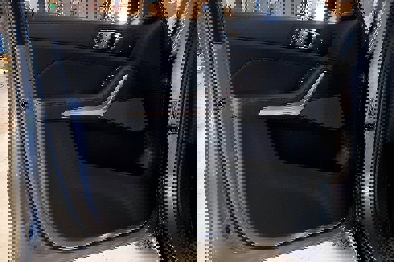 New 2026 BMW X5 xDrive40i w/ Climate Comfort Package image 10