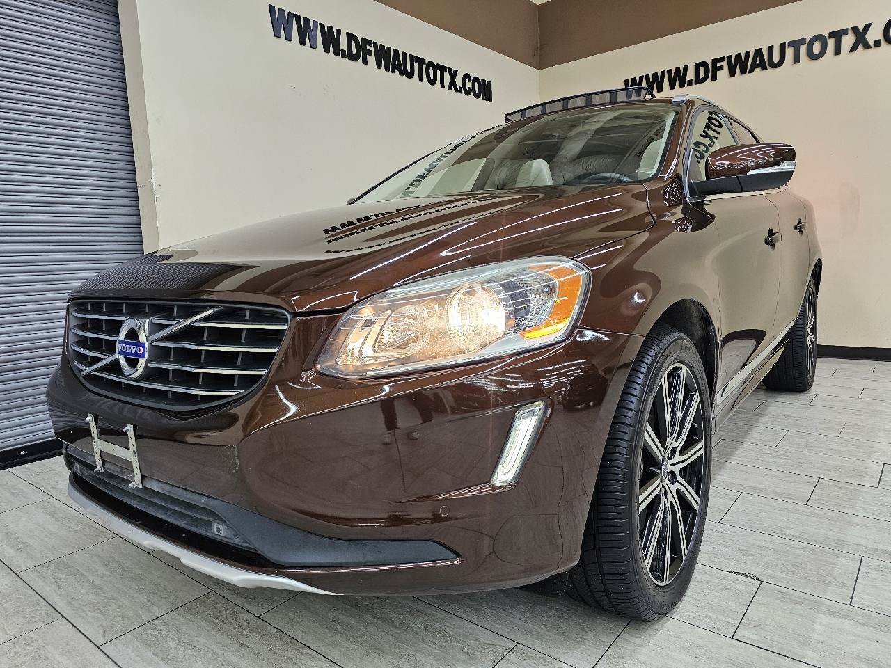 Used 2015 Volvo XC60 T5 Premier FWD image 2