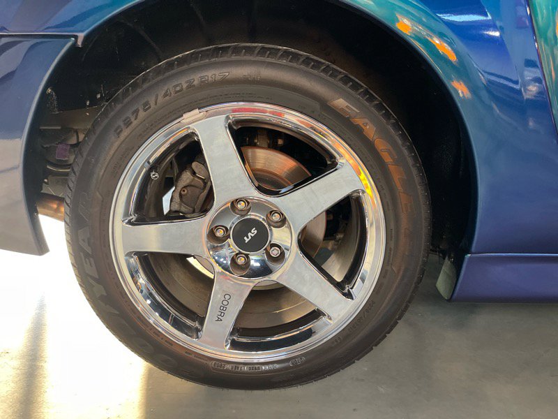 Used 2004 Ford Mustang Cobra image 19