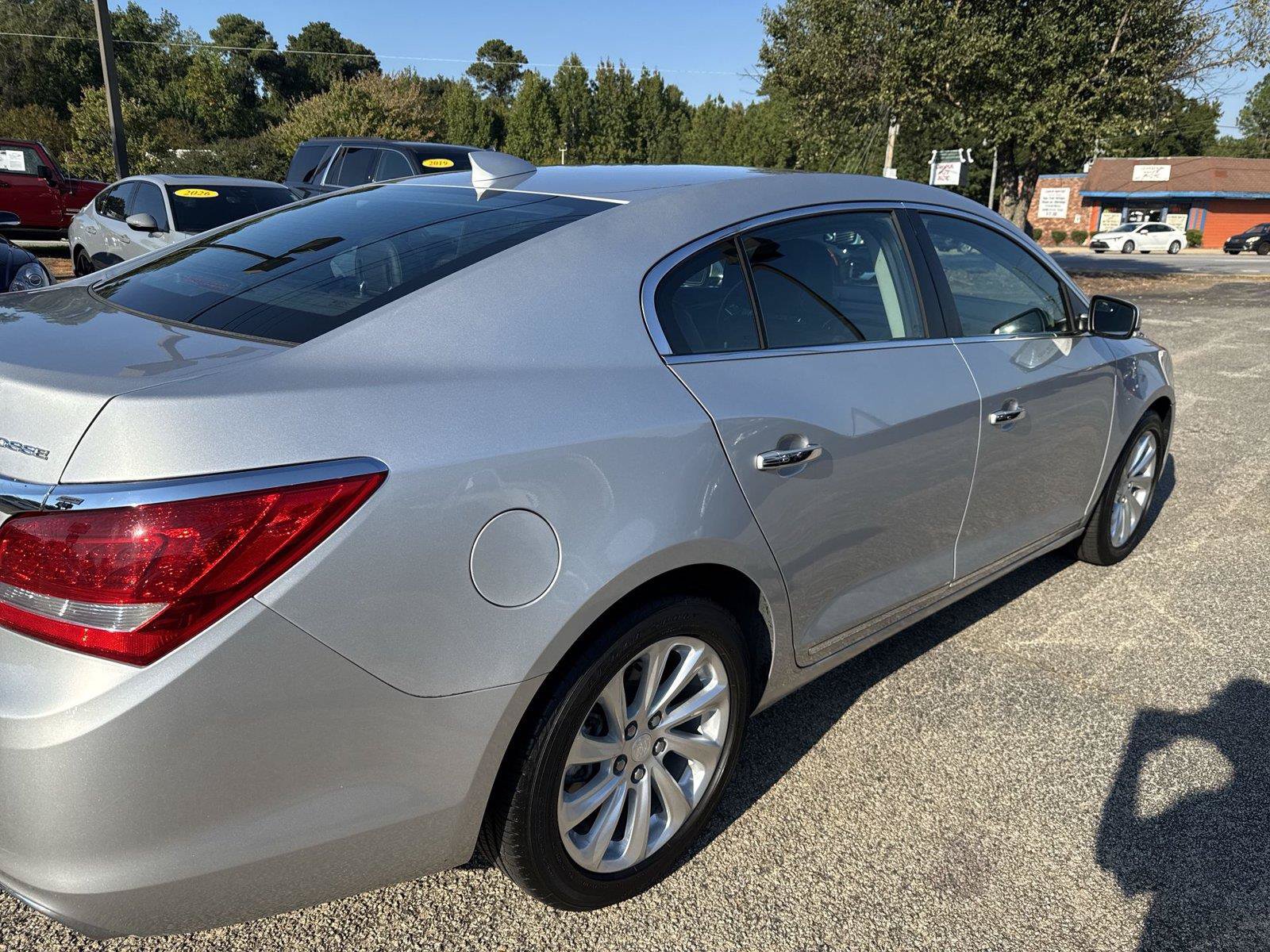 Used 2015 Buick LaCrosse Leather FWD image 22