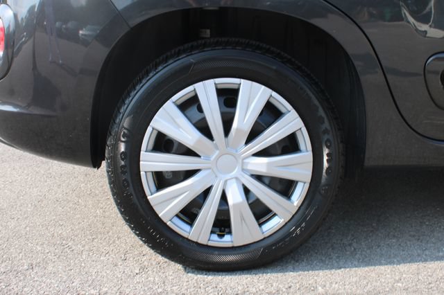 Used 2014 FIAT 500L Pop FWD image 31