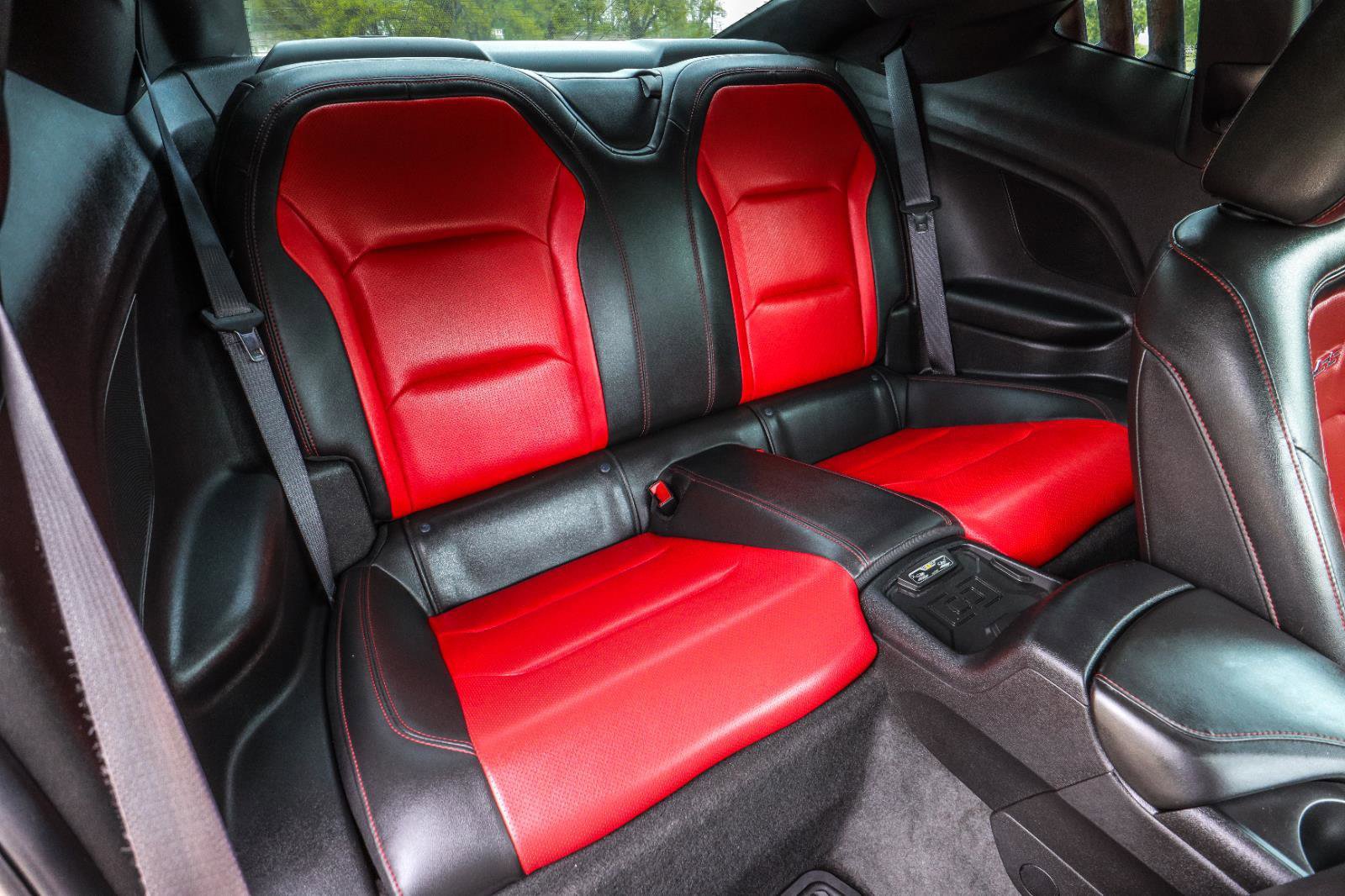 Used 2016 Chevrolet Camaro SS RWD image 43