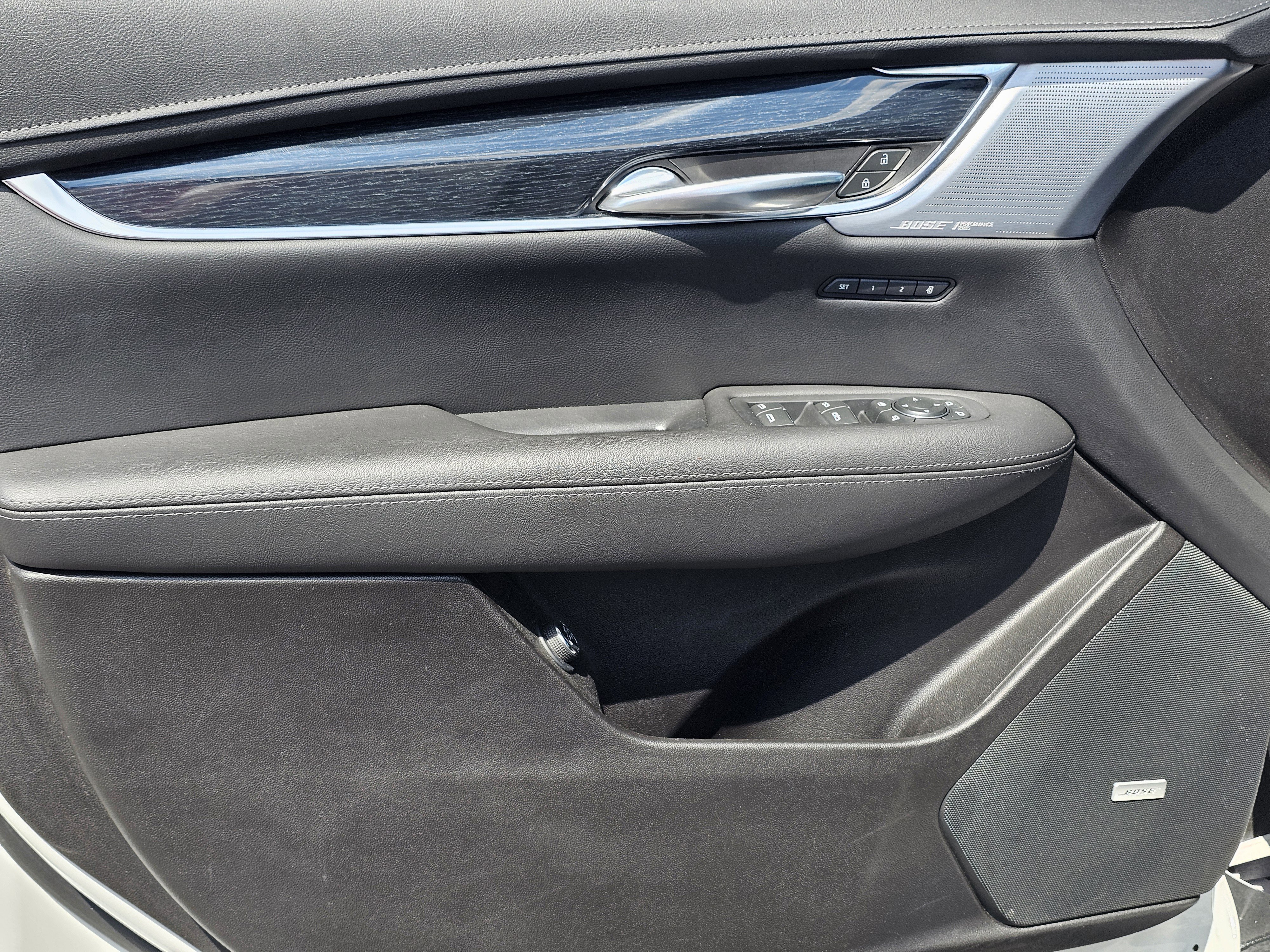 Used 2024 Cadillac XT5 Premium Luxury image 14