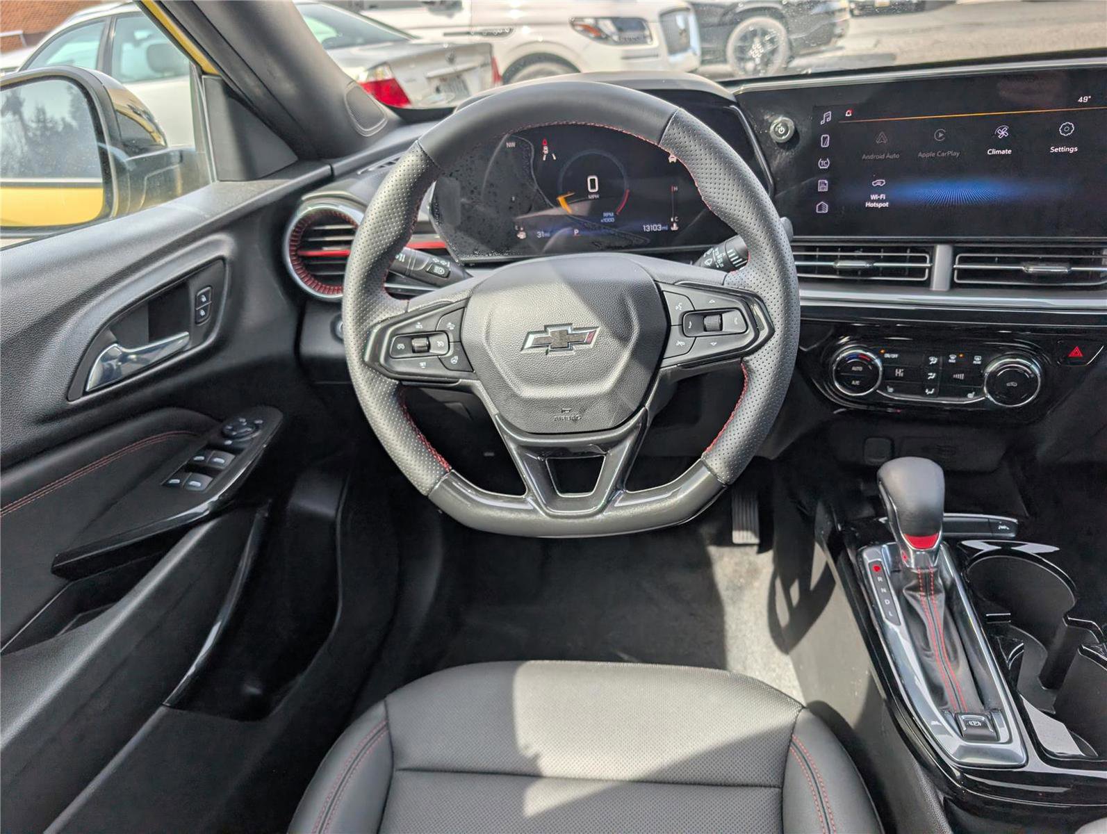 Used 2024 Chevrolet Trax RS w/ Sunroof Package image 17