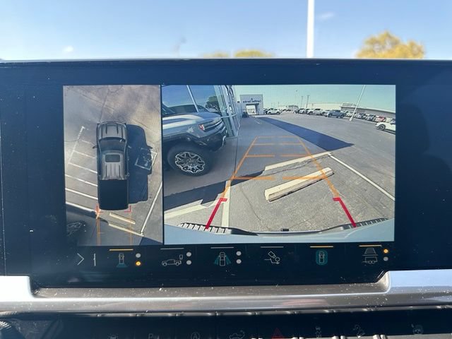 Used 2022 Chevrolet Silverado 1500 LTZ AWD/4WD image 19