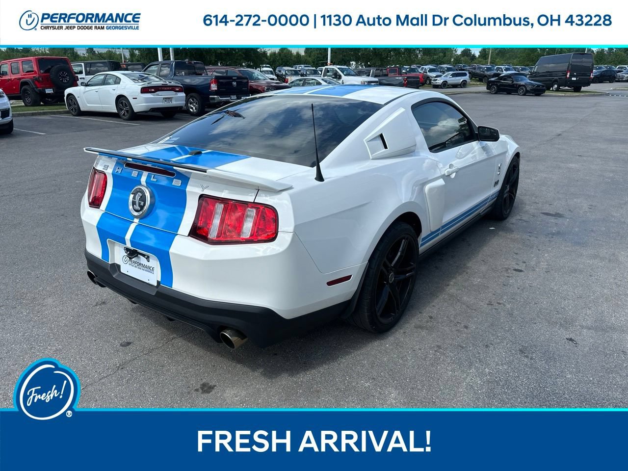 Used 2012 Ford Mustang Shelby GT500 w/ Electronics Pkg RWD image 4