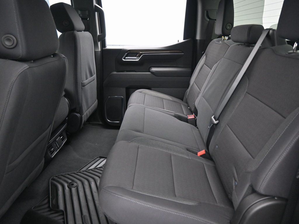 Used 2025 Chevrolet Silverado 1500 LT AWD/4WD image 26