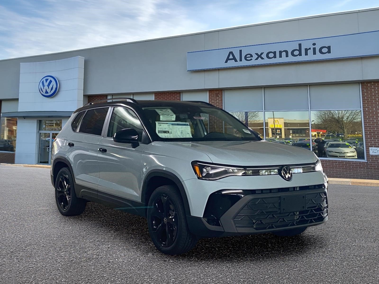 New 2026 Volkswagen Taos SE