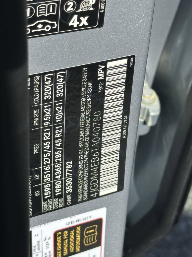 New 2026 Mercedes-Benz EQS 550 4MATIC SUV image 36