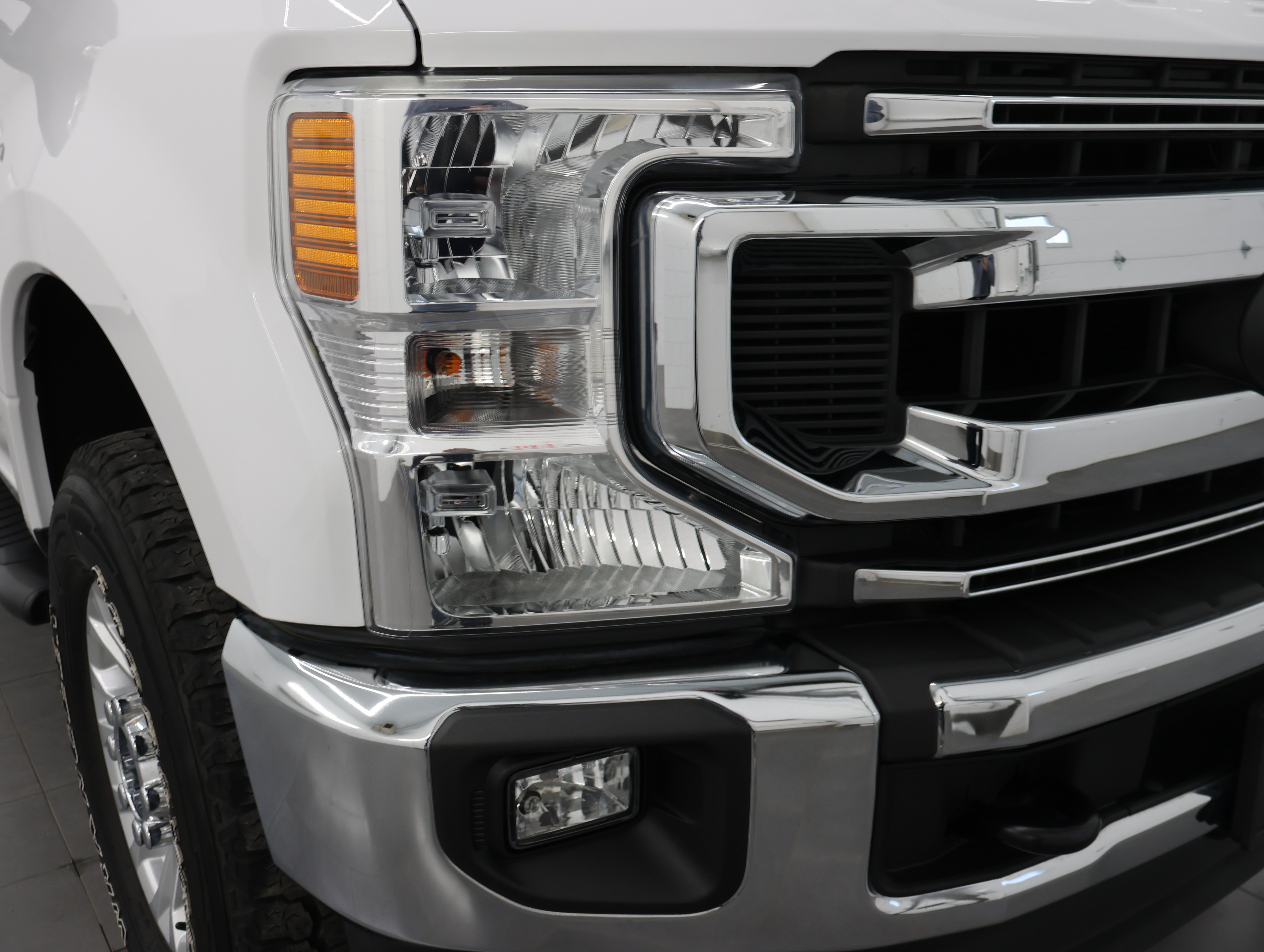 Used 2020 Ford F250 XLT w/ XLT Value Package AWD/4WD image 22