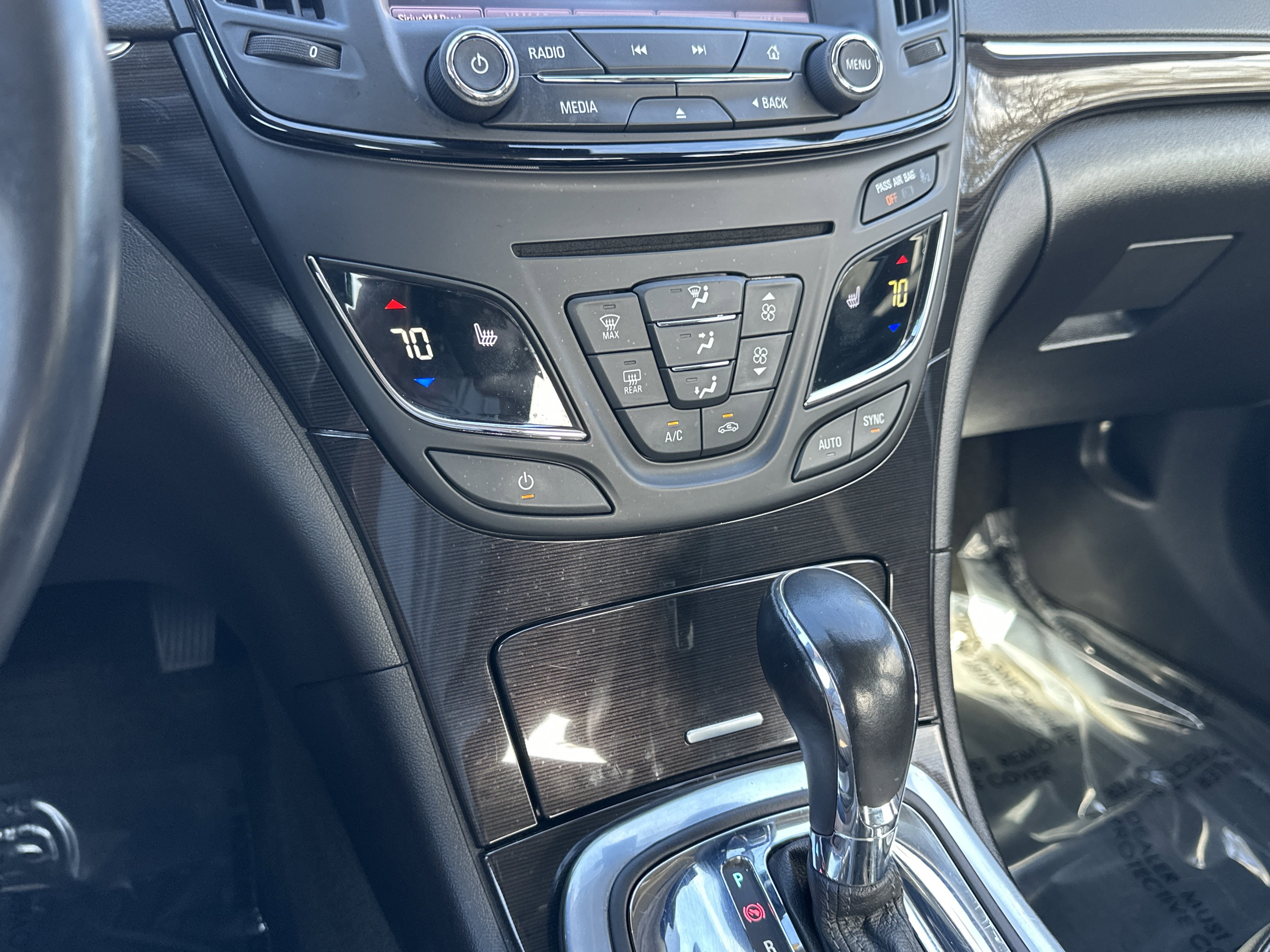 Used 2016 Buick Regal Premium image 26