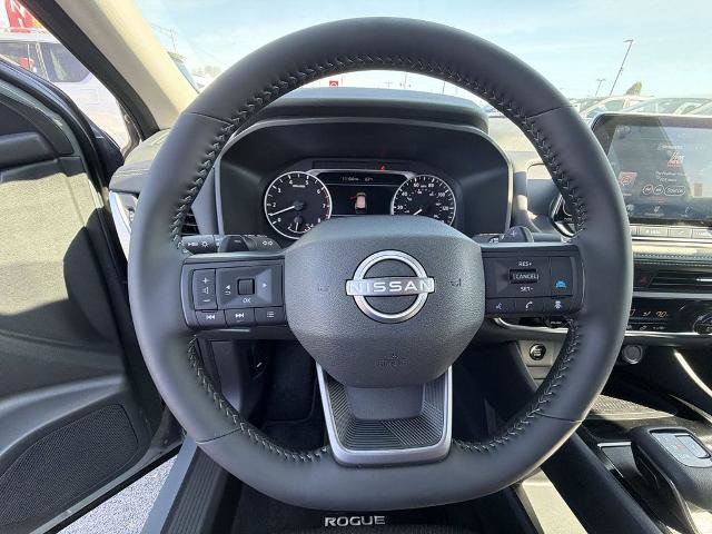 Certified 2026 Nissan Rogue SV image 14