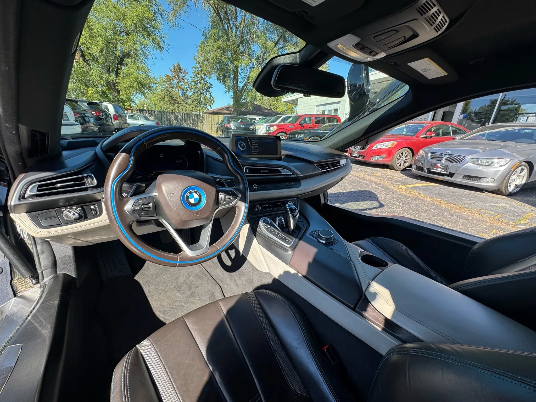Used 2017 BMW i8 AWD/4WD image 2