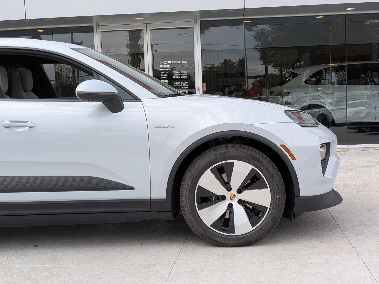 New 2026 Porsche Macan Electric image 11