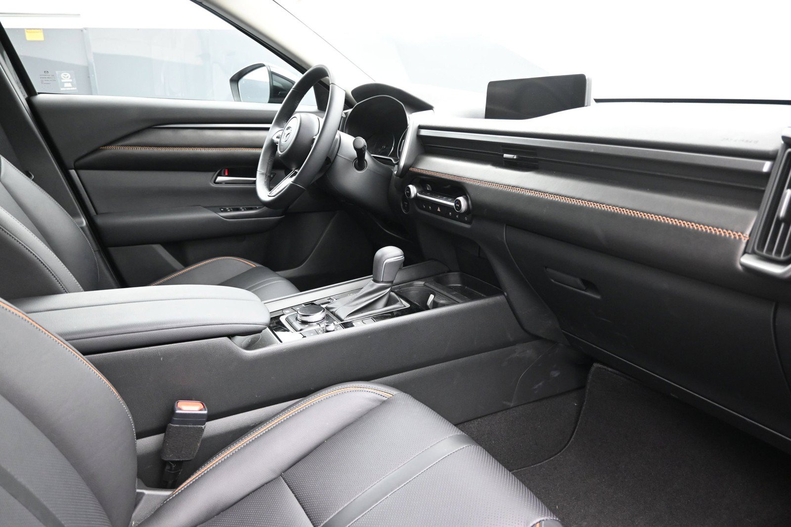 Used 2026 MAZDA CX-50 AWD 2.5 Hybrid w/ Cargo Package image 25