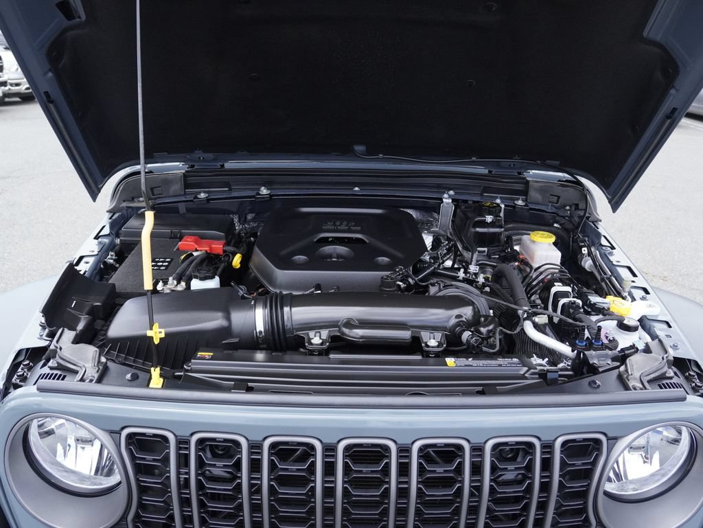 Certified 2026 Jeep Wrangler Sport AWD/4WD image 31