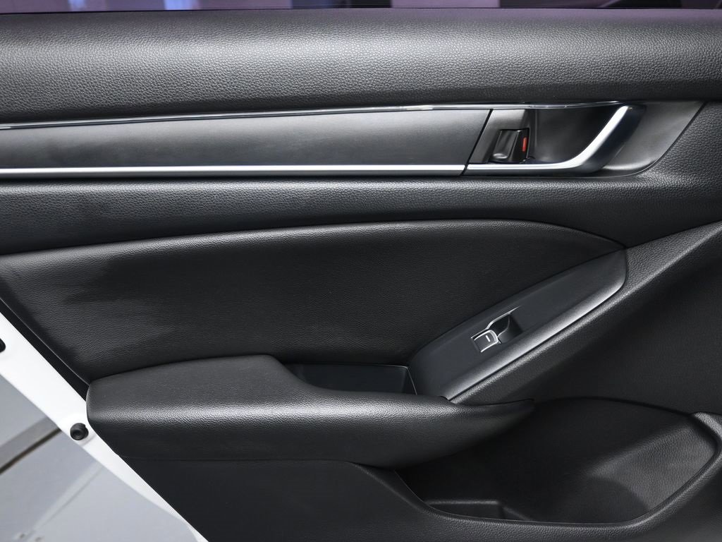 Used 2020 Honda Accord LX image 21