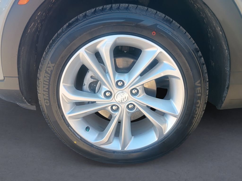 Used 2021 Buick Encore GX Preferred AWD/4WD image 14