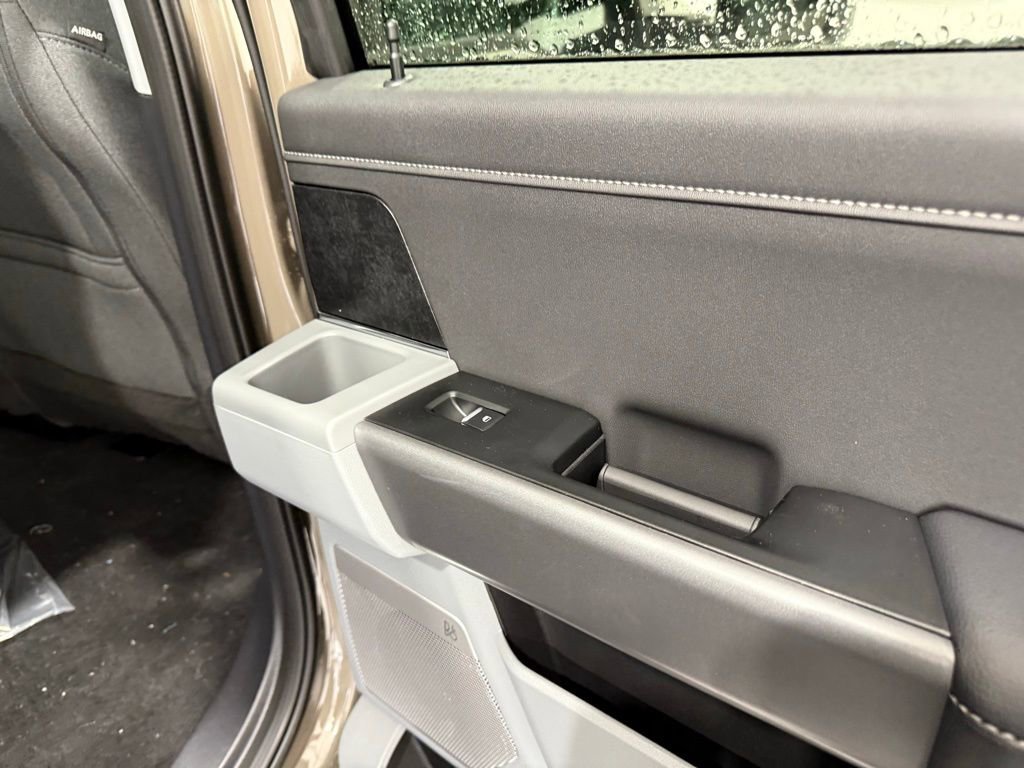 New 2026 Ford F350 XLT w/ XLT Premium Package image 27