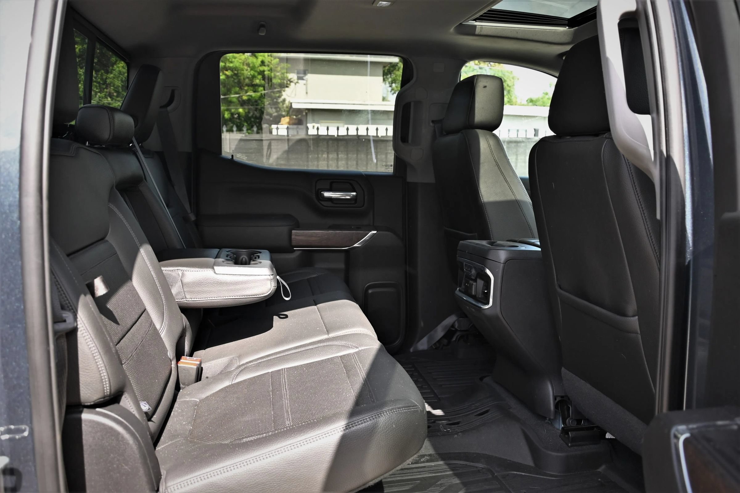 Used 2020 GMC Sierra 1500 Denali w/ Denali Ultimate Package AWD/4WD image 16