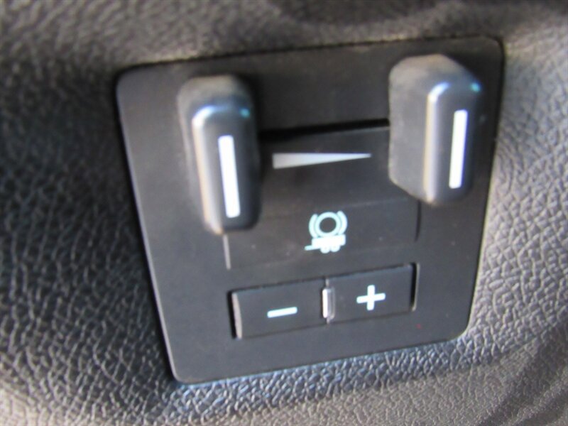 Used 2007 Chevrolet Silverado 2500 LT w/ 1LT Convenience Package image 12