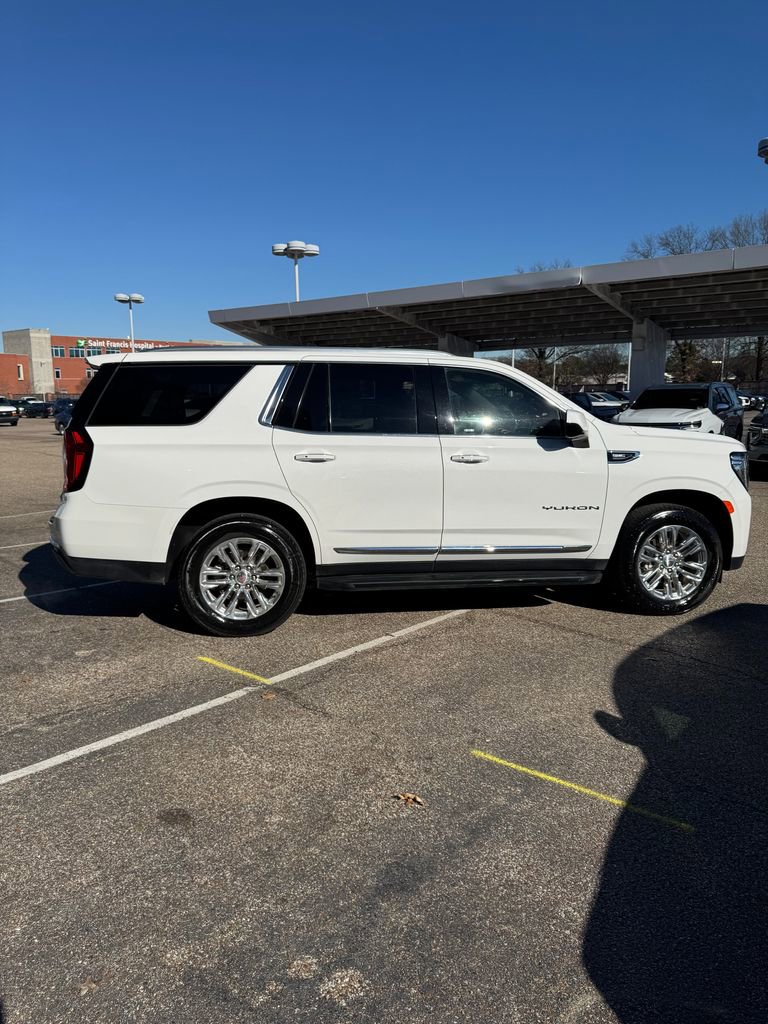 Used 2024 GMC Yukon SLT image 8