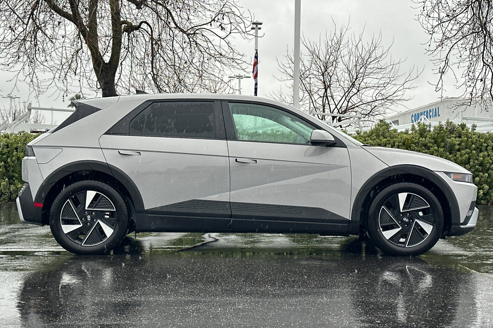 New 2026 Hyundai Ioniq 5 SEL image 3