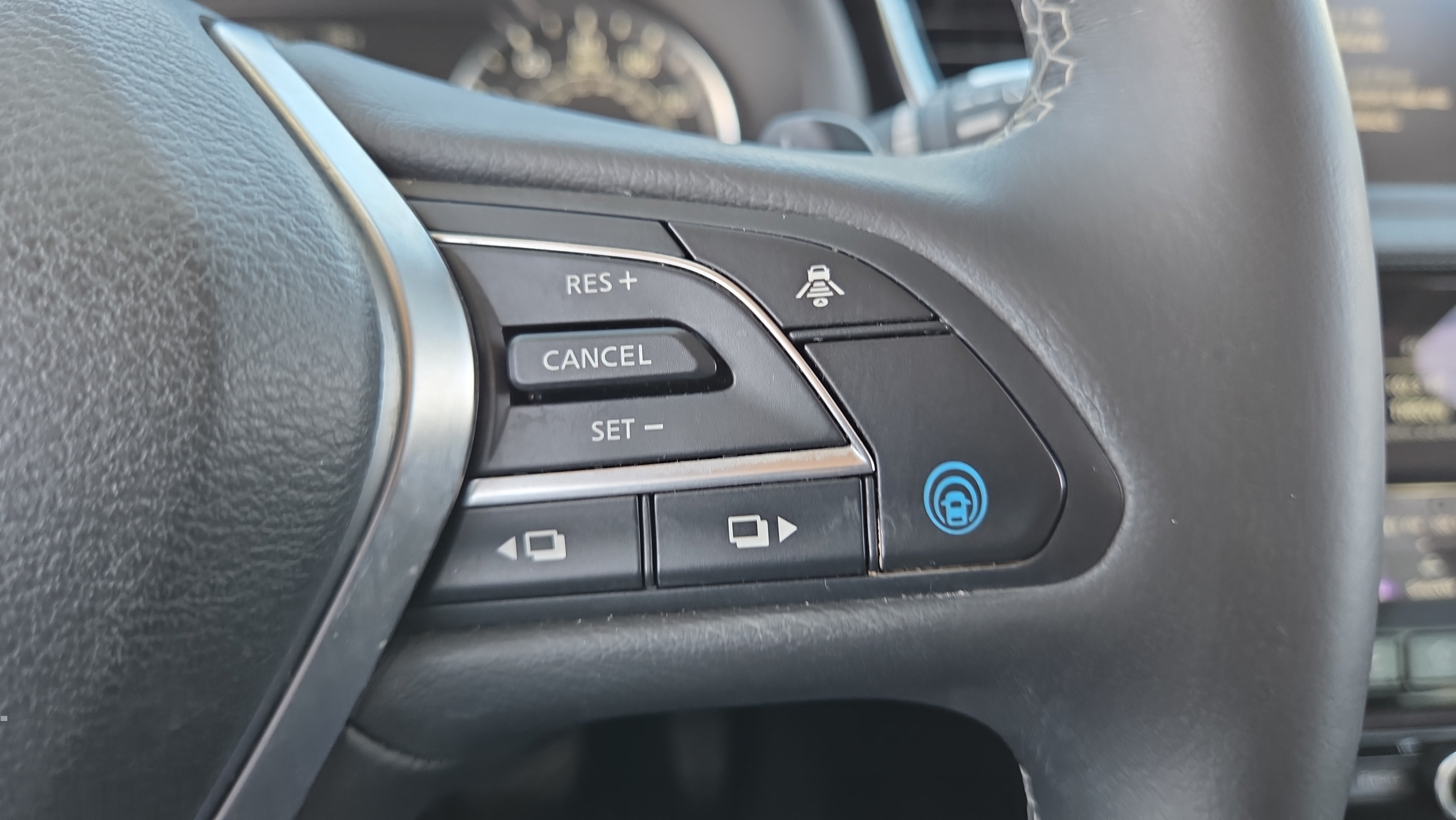 Used 2022 INFINITI QX50 Pure FWD image 22