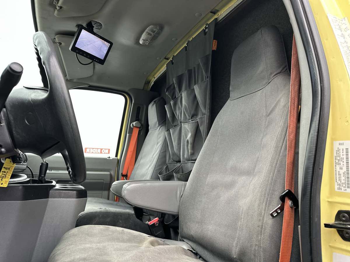 Used 2019 Ford E-450 and Econoline 450 Super Duty w/ Power Windows & Locks Group image 11