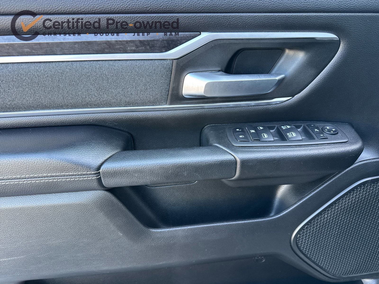 Used 2022 RAM 1500 Big Horn AWD/4WD image 12