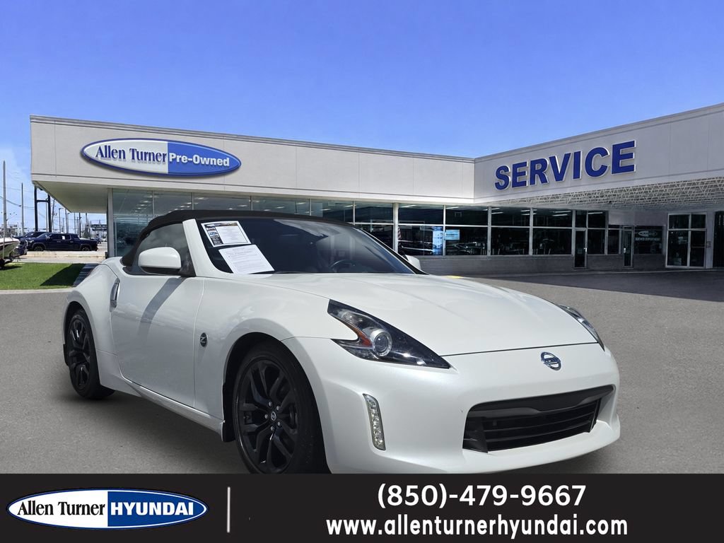 Used 2018 Nissan 370Z Roadster