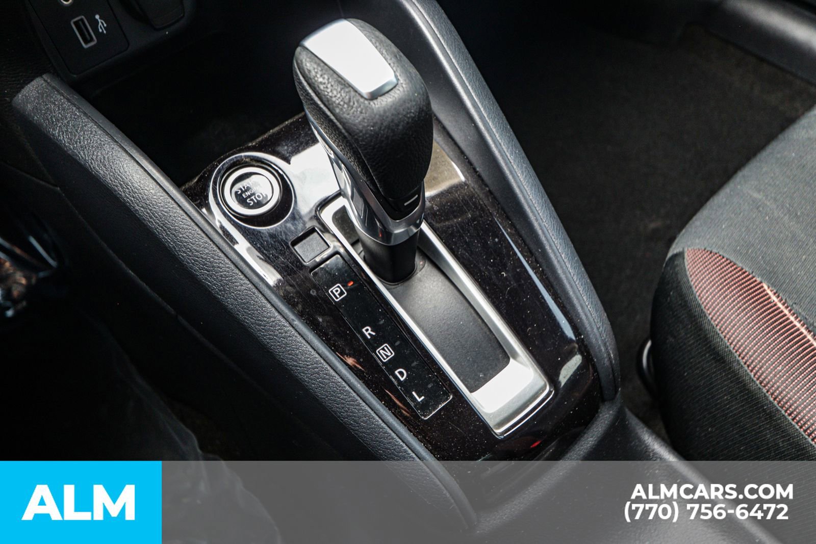 Used 2020 Nissan Versa SR w/ Convenience Package image 46