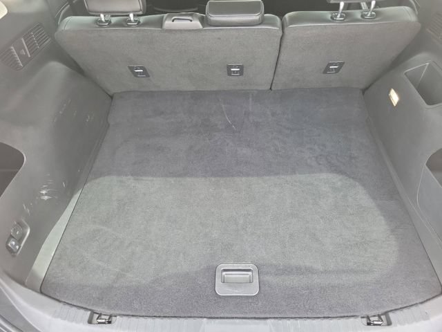 Used 2024 Ford Edge SEL AWD/4WD image 9