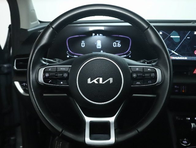 Used 2023 Kia Sportage EX FWD image 21