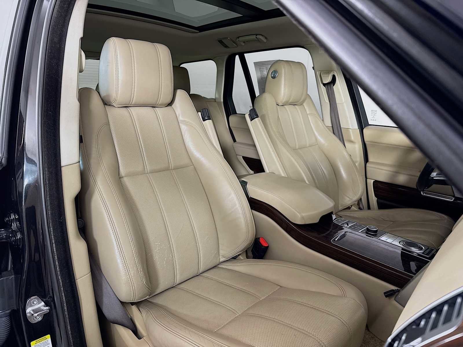 Used 2016 Land Rover Range Rover Supercharged image 27