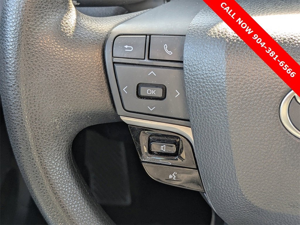 Used 2025 Toyota Camry LE image 27