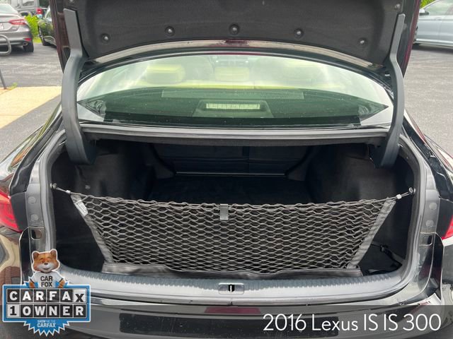 Used 2016 Lexus IS 300 AWD w/ Navigation System Package image 21