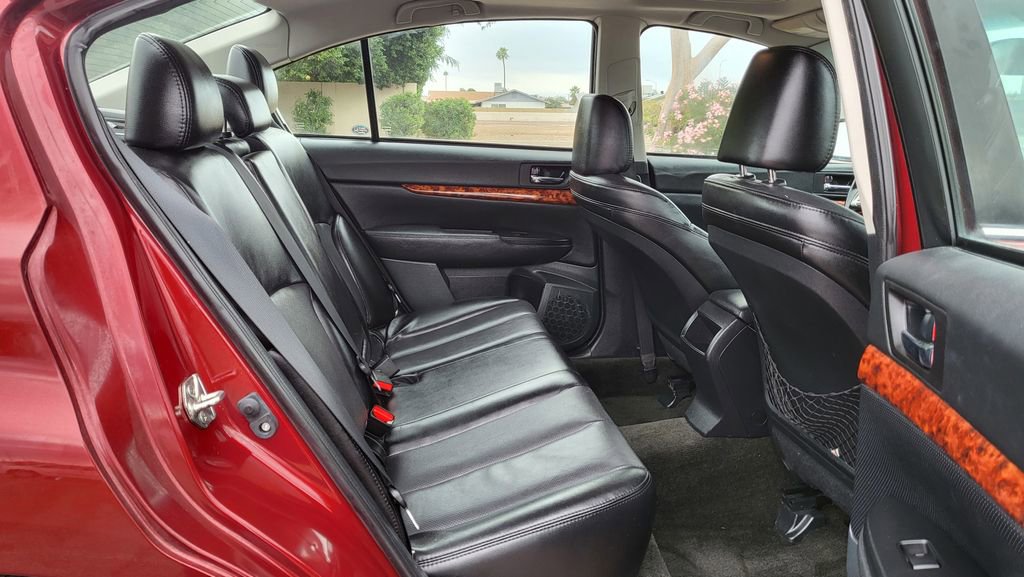 Used 2012 Subaru Legacy 3.6R Limited image 19