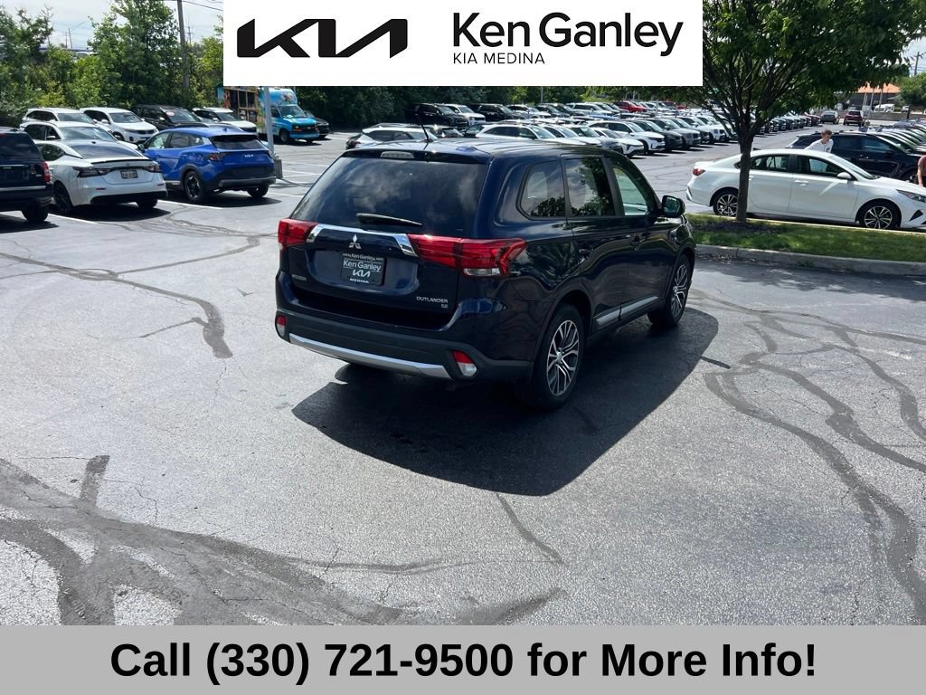 Used 2016 Mitsubishi Outlander SE AWD/4WD image 10