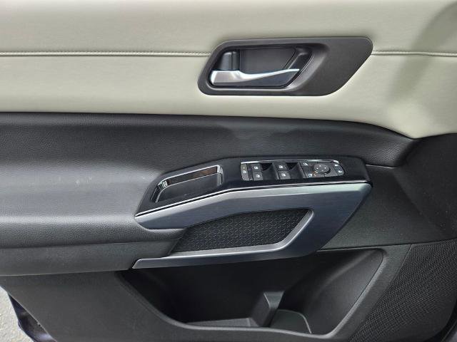 Certified 2022 Nissan Pathfinder SL w/ SL Premium Package FWD image 29