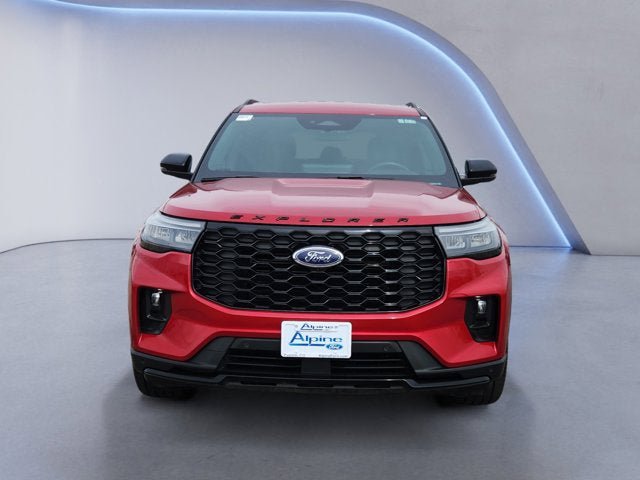Used 2025 Ford Explorer ST-Line w/ ST-Line Street Pack AWD/4WD image 8