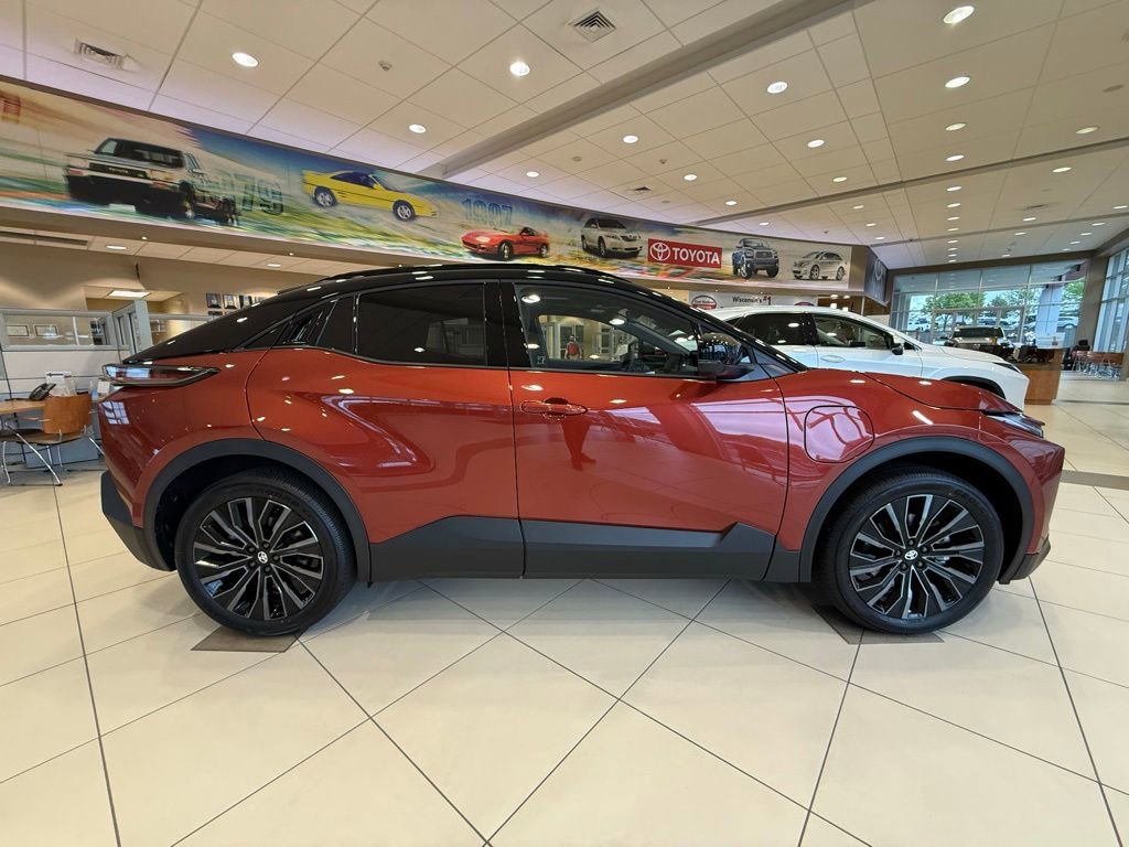 New 2026 Toyota C-HR AWD/4WD image 6