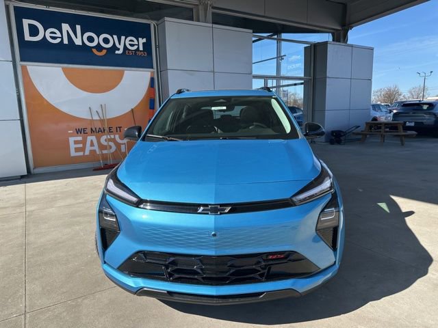 New 2027 Chevrolet Bolt RS w/ Technology Package image 2